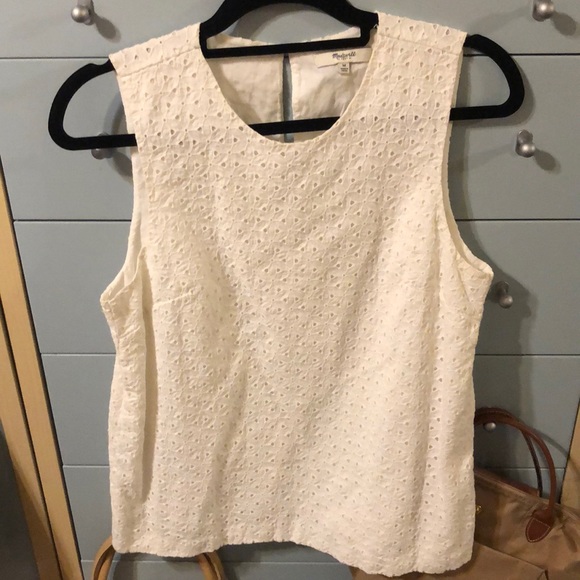 Madewell Tops - Madewell white eyelet tank top size medium